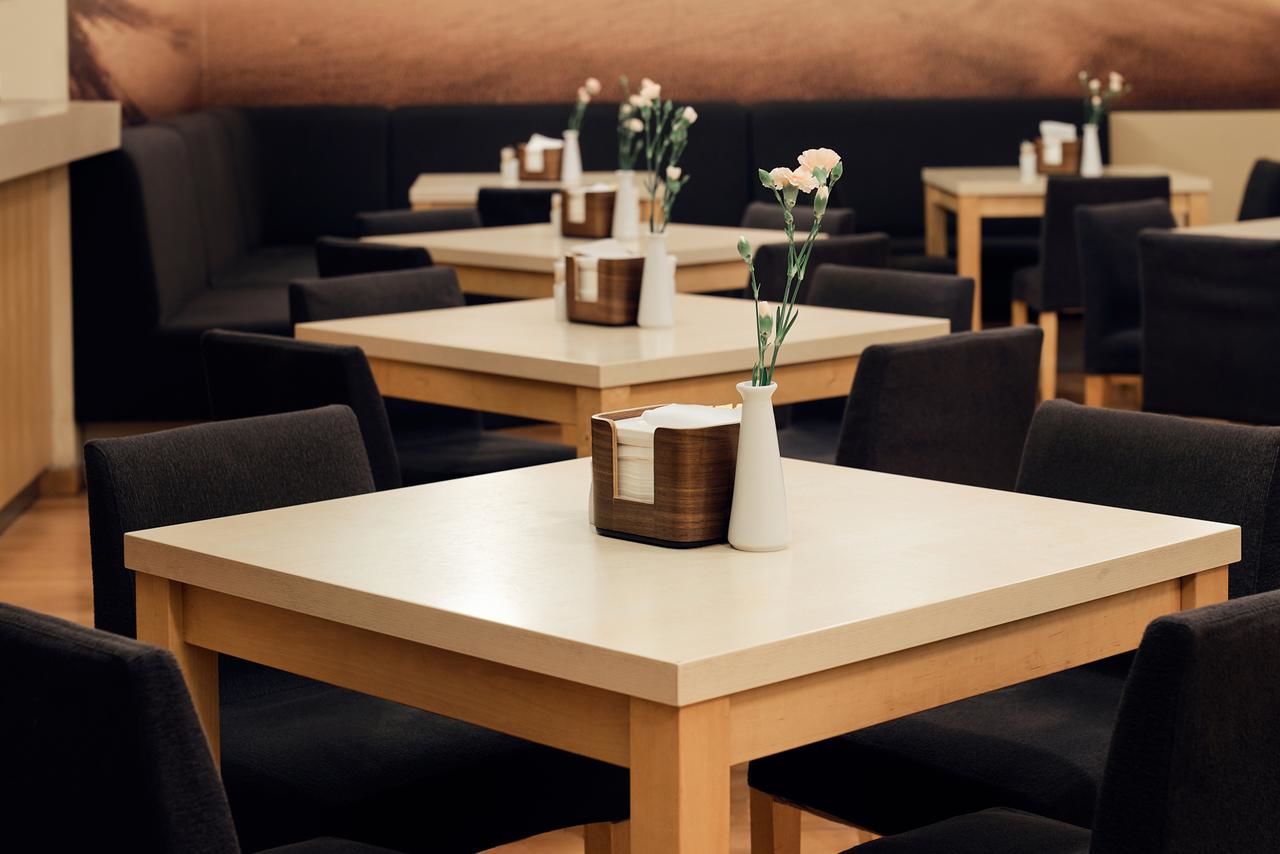 Отель Green Park Hotel Klaipeda Клайпеда-8